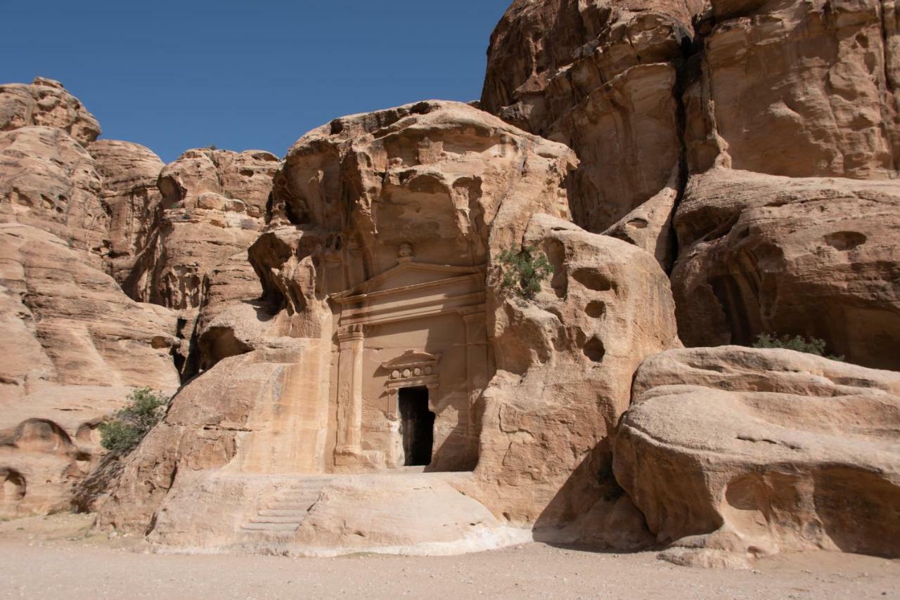 Bedouin Pink Ecohouse Bed & Breakfast Wadi Musa Exterior photo